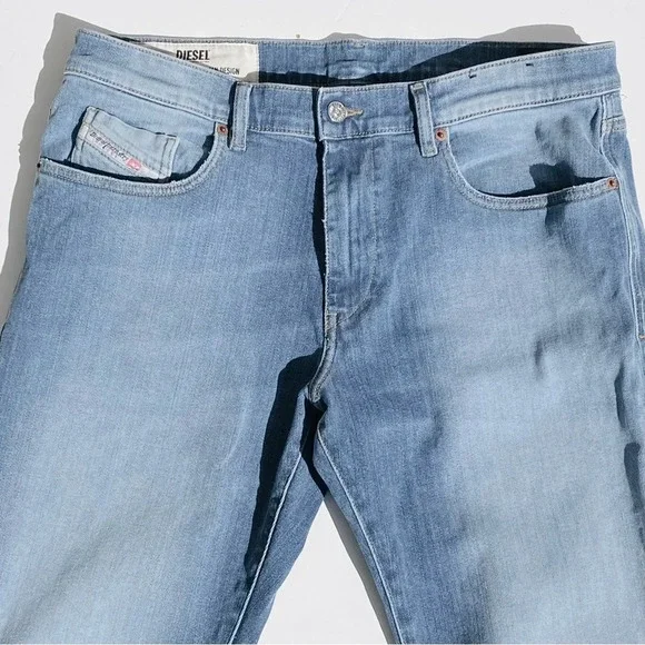 DIESEL Men’s D-Strukt Slim Fit Light Wash Jeans size 36/34